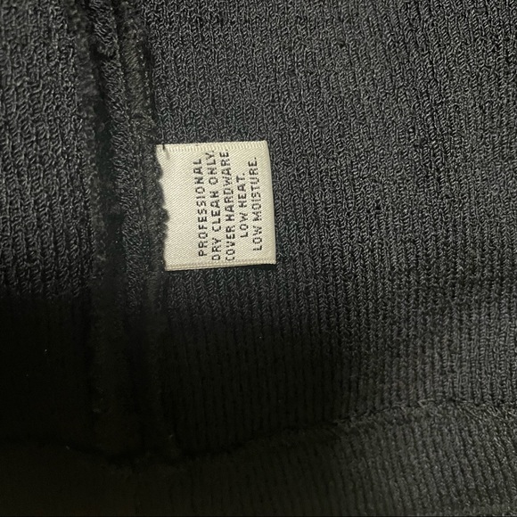 St. John Collection Black Evening Jacket - Picture 6 of 6